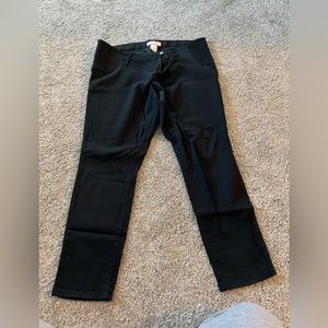 Like new maternity black jeans size 16